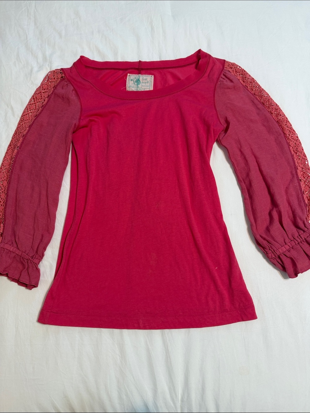 Free People Fuchsia Lace-Sleeve Long Sleeve Top XS
